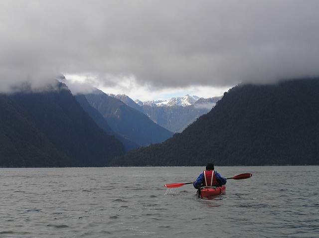 Kayak-en-Torre-del-Paine-Chile