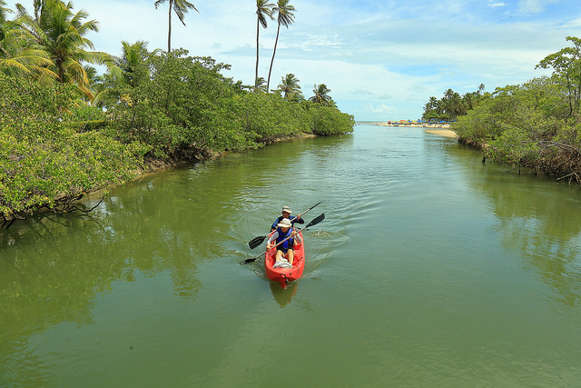 kayak-in-the-river-Amazon