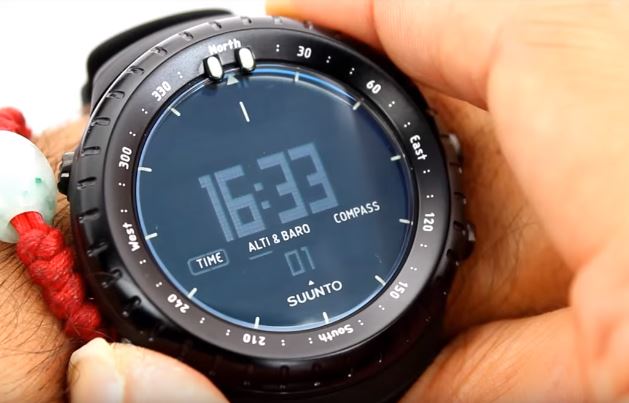 Top 5 des montres tactiques ou de survie pour les aventuriers